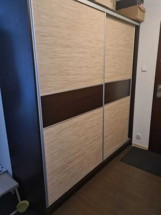 Szafa przesuwna 210/200/61