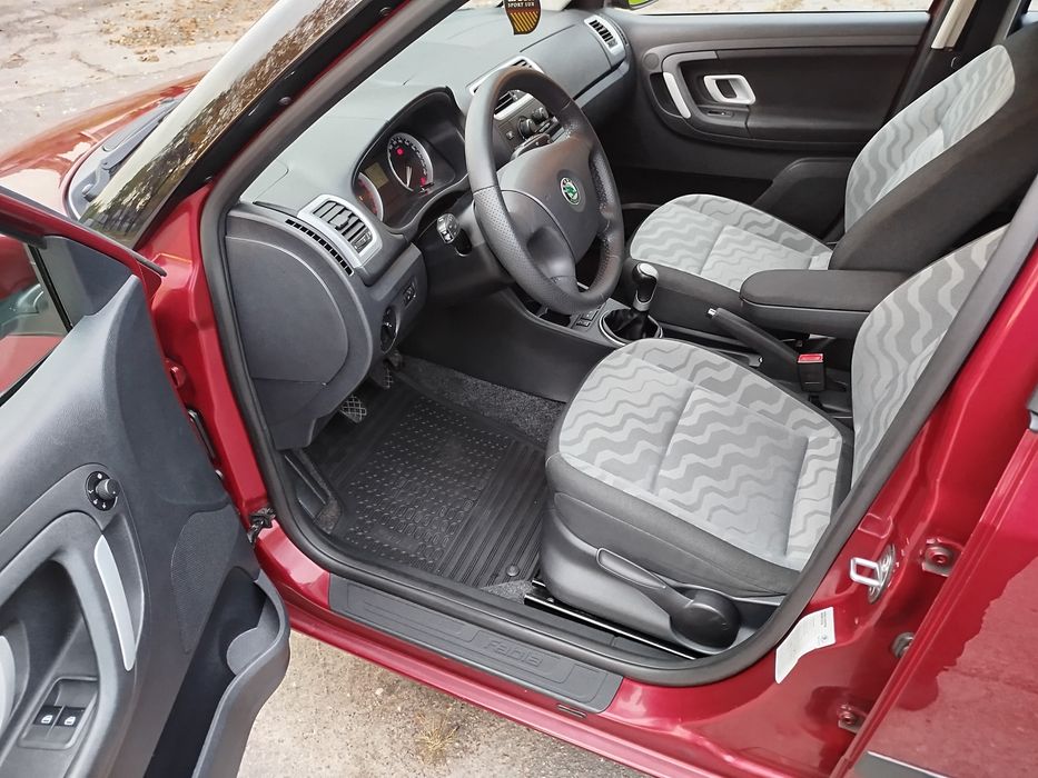 Skoda Fabia || 1.6MPI Combi Ambiente