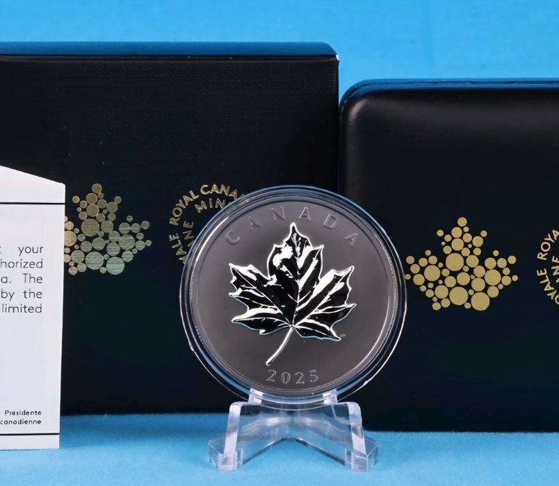 Монети сахарний  кленовий лист Канади 2025 - 2 штуки