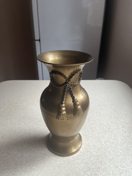 Mosiężny wazon 21 cm wysokości