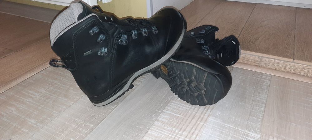 Черевики, берци, HAGLOFS, 40.5й р.р., 26.5см.,для туризму та трекінгу.