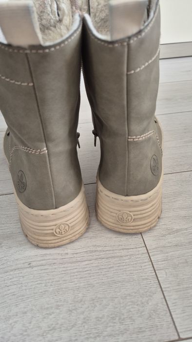 Зимние женские ботинки Rieker