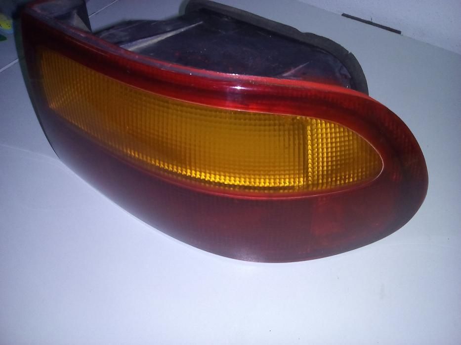 Peças auto Honda e Mercedes