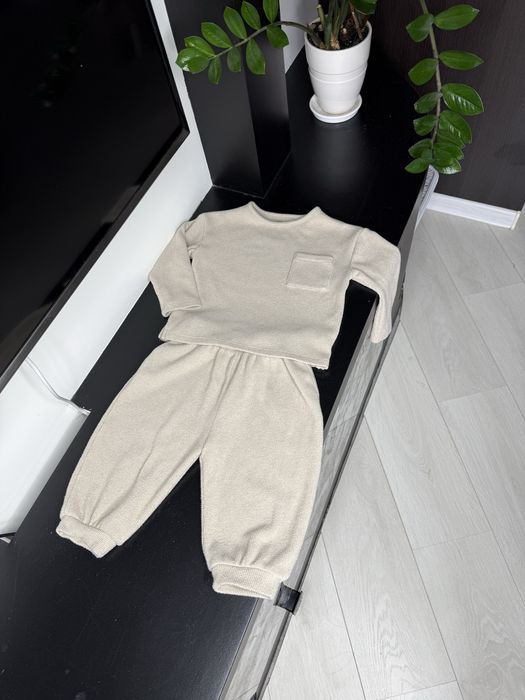 Костюм next, штани nike, next, кофти h&m, zara, f&f, adidas, puma, primark