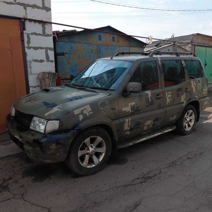 Nissan Terrano II 2005