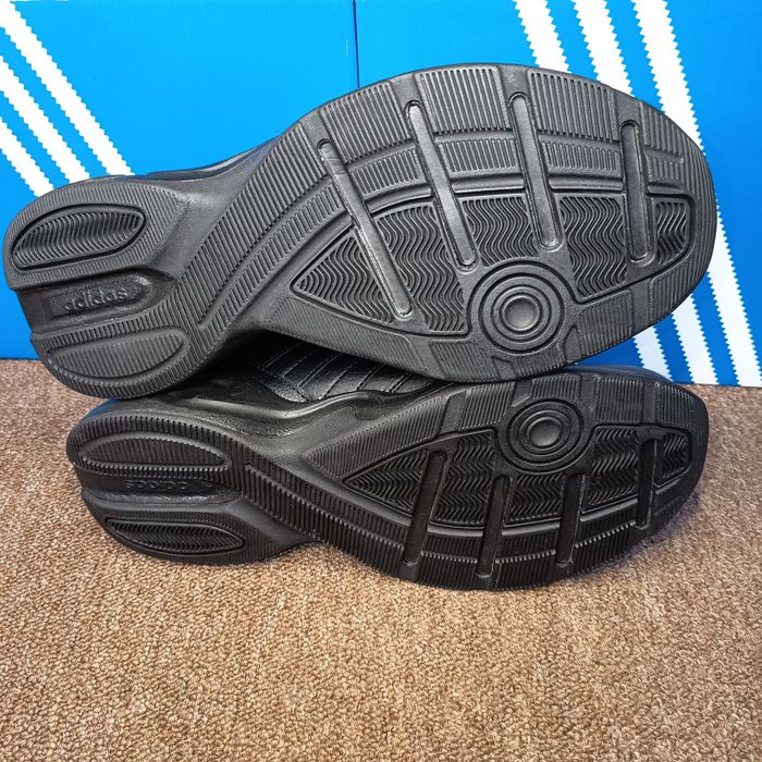 Кросівки Adidas Strutter EG2656