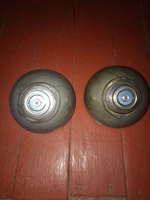 Передні гидроакамулятори