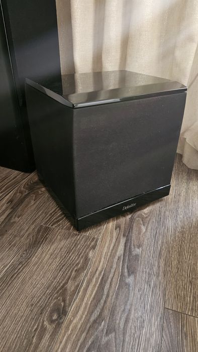 Subwoofer aktywny Definitive Technology SuperCube 1500W – Pełny komplet