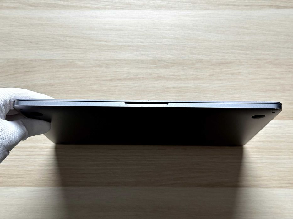 Topcase z ekranem do MacBook Pro 13" A2159 (2019) – Sprawny