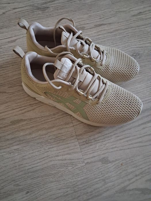 Asics Gel buty do biegania roz. 42