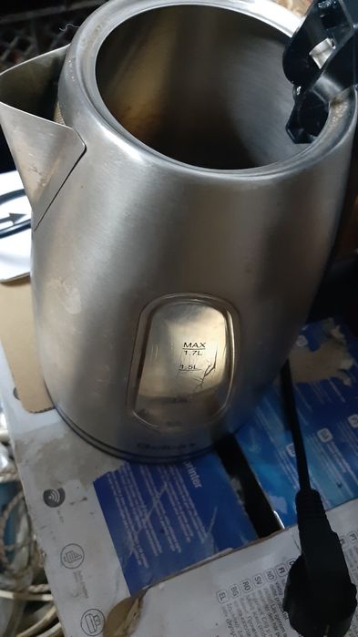 Cafeteira elétrica para fazer chá