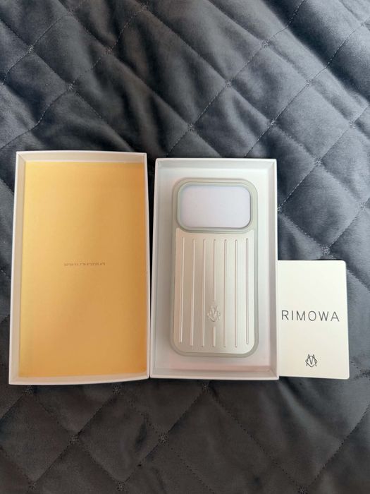 Case Rimowa Iphone 17 pro