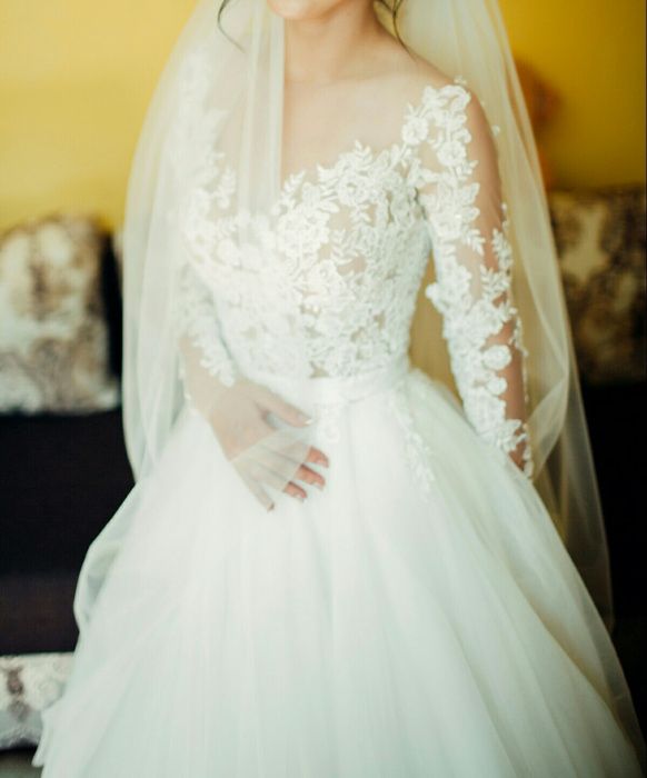 Весільне плаття