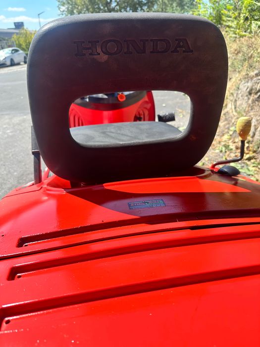 Honda 2114 V-Twin (motor 2 cilindros) Hidrostático – Revisionado – Impecável Pronto a Trabalhar