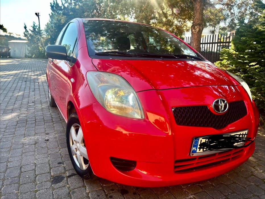 Toyota yaris 1.0 Salon Polska