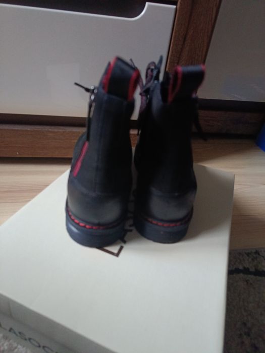 Buty damskie  Lasocki r.37