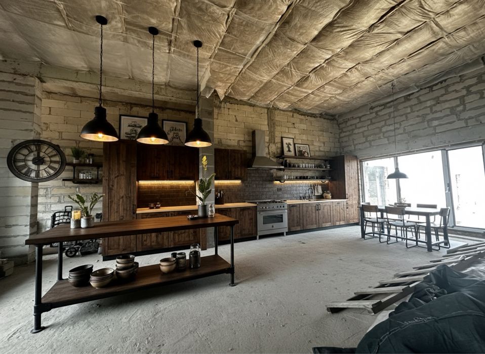 Продаю дом в Черноморске от затройщика 330м2