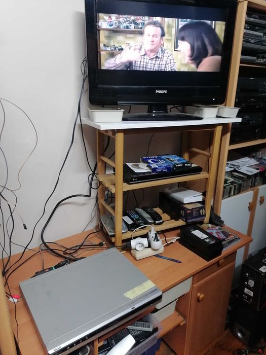 Nagrywarka LG RH7000 80GB