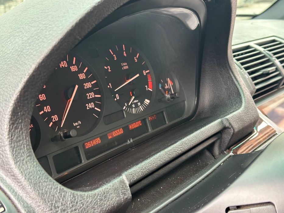 BMW X5 продажаили бмен на мото спорт