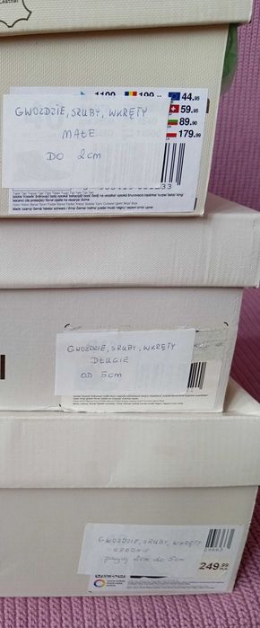 Gwoździe, śruby, wkręty