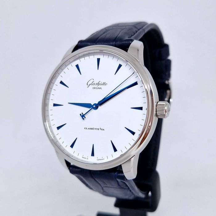 Glashütte Senator Excellence 1-36-01-05-02-01