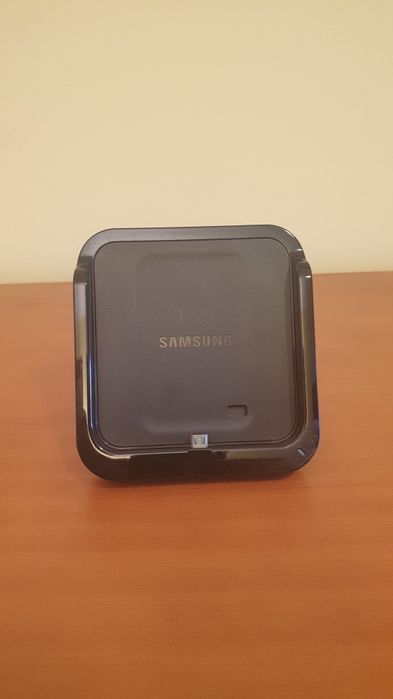 Samsung EDD-D1E1BE Desktop Dock Original