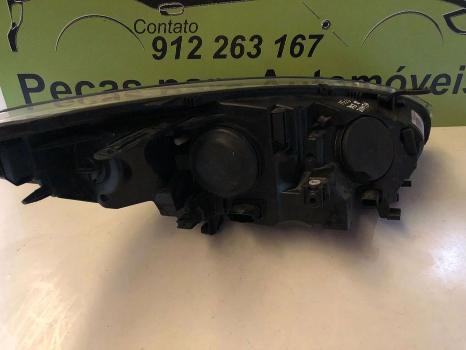 RENAULT MEGANE III 3 FAROL ESQUERDO - FF731