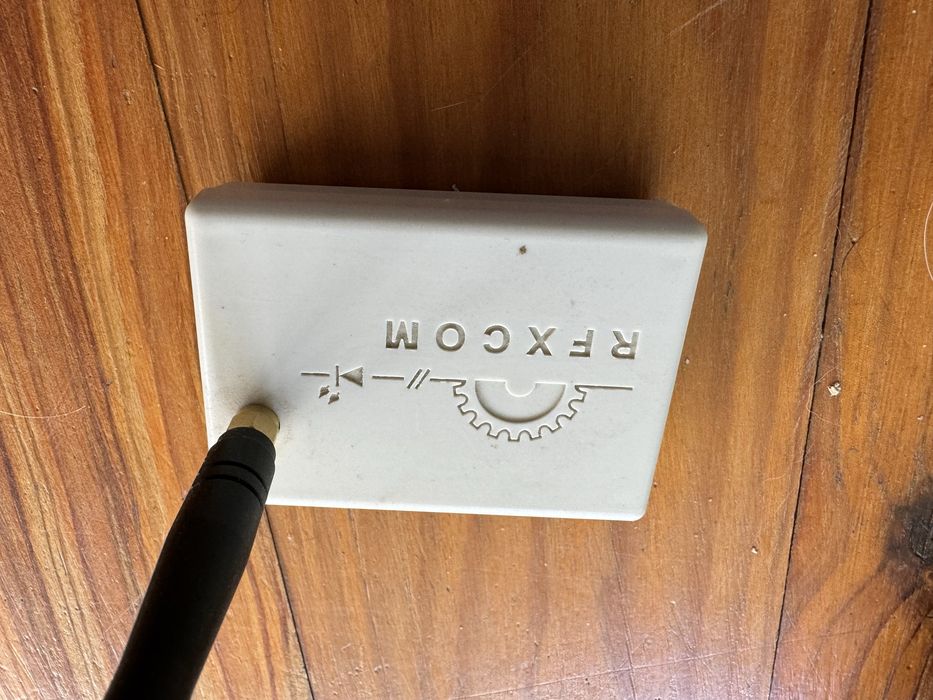 Sistema de Domótica Z-Wave Plus. Controlador Vera Secure