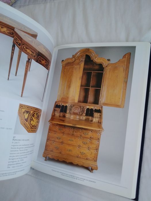 Leilão de Pintura, Antiguidades, Obras de Arte e Pratas, 2006