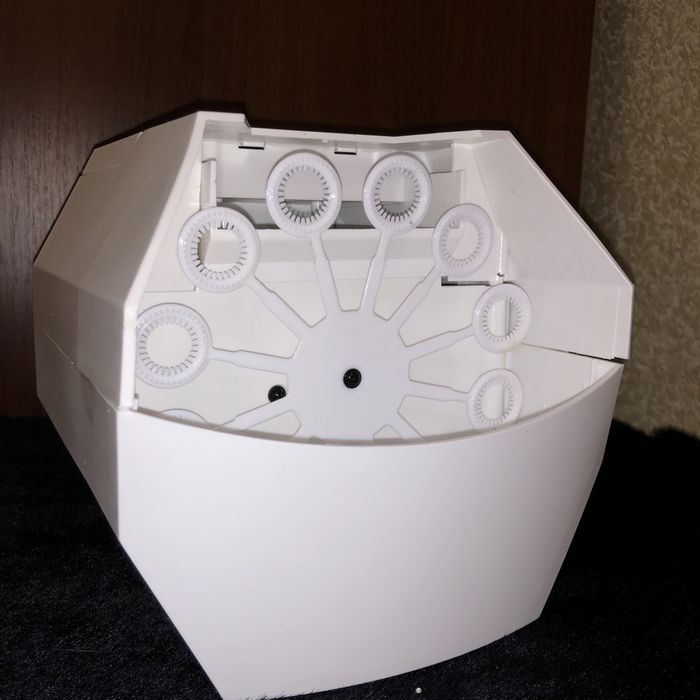 Это генератор мыльных пузырей (bubble-машина