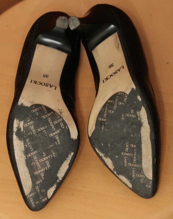 Damskie buty (czółenka) firmy LASOCKI rozm. 35