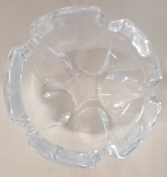 Cinzeiro de vidro, qualidade, pesado, L, por 5€