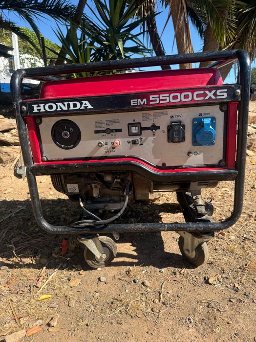 Gerador Honda EM5500CXS- Robusto e Fiável 230V