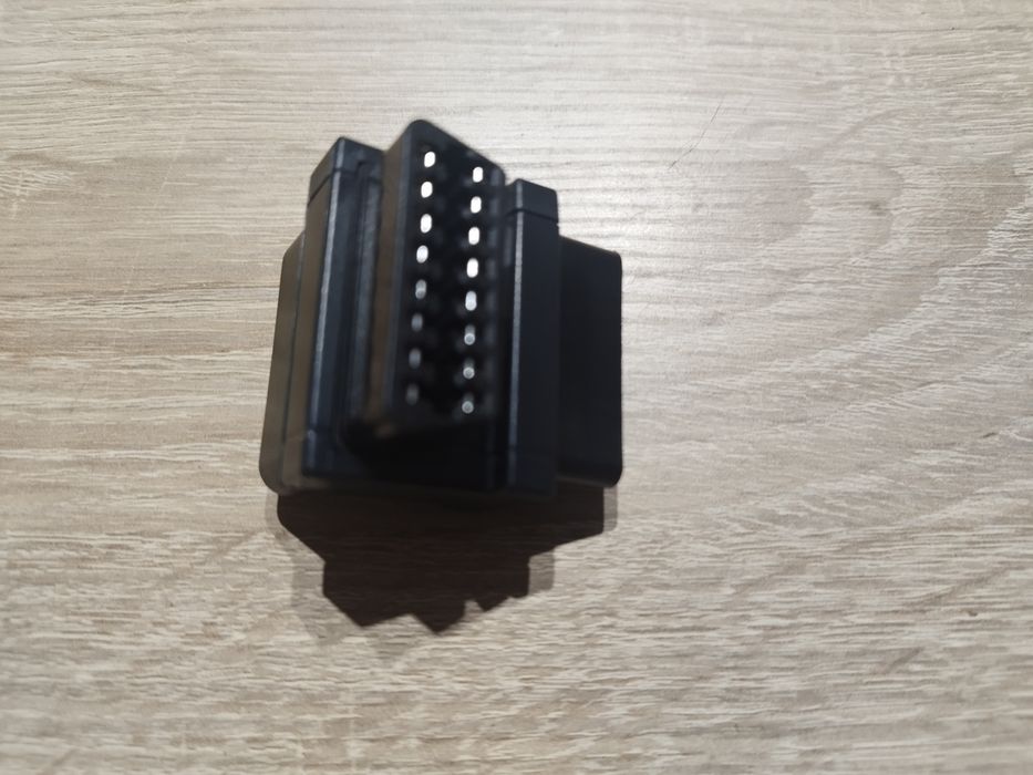 Adapter rozdzielacza kabla diagnostycznegou
