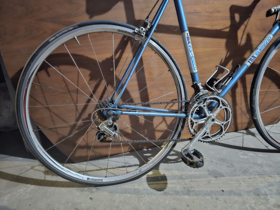 Bicicleta de Ciclismo Shimano em Alumínio