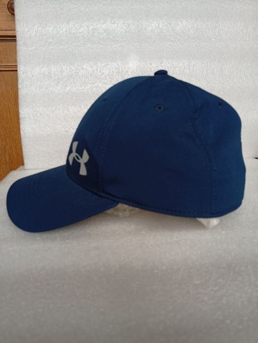 Under Armour мужская бейсболка