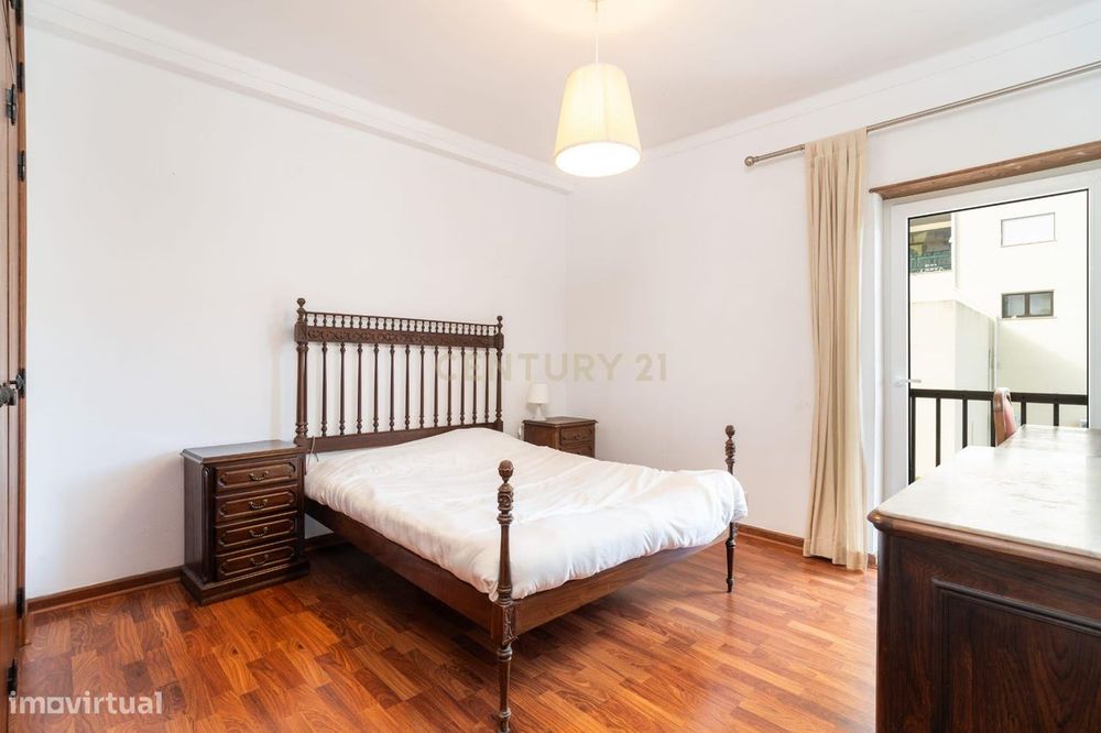T3 Duplex com 2 Terraços, na Av. Elísio de Moura, em Coimbra