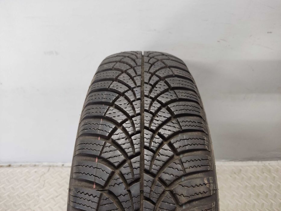1x175/65R14 Goodyear UltraGrip 9+, 82T, 2022 rok, bieżnik 7,2mm