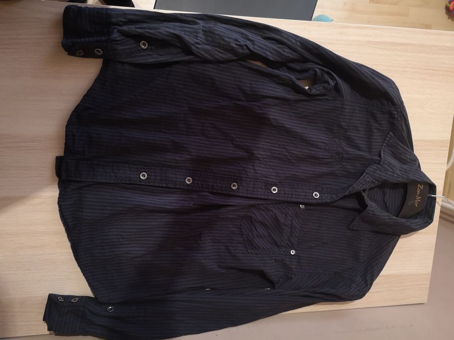 Koszula męska z długim rękawem w paski. Rozmiar L.