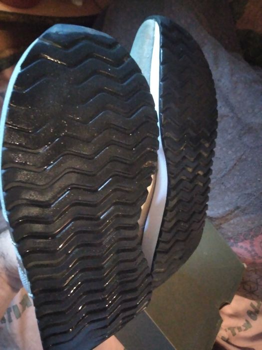Кроссовки New Balance, размер 37.