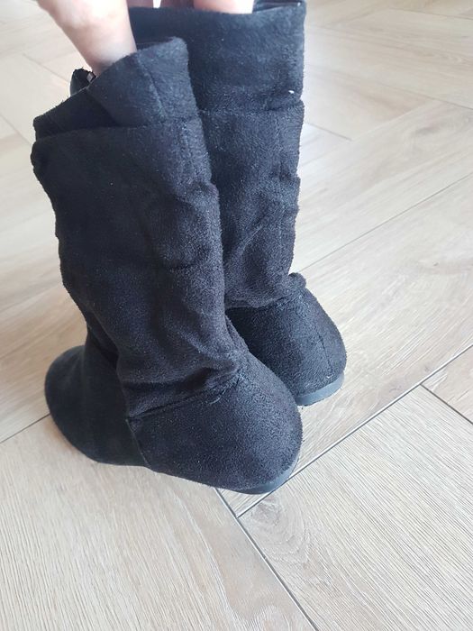 Czarne botki dziewczęce materiałowe 31