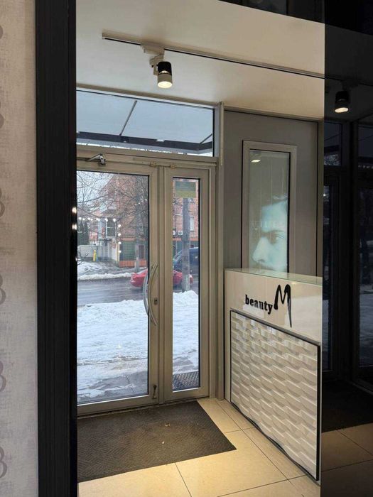 Ідеальне приміщення на оренду. Фасад.