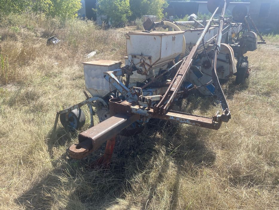 Сівалка СУПН 8 з транспортним пристроєм