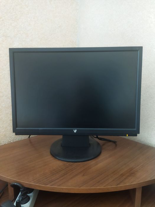 Продам монітор 22 до пк.