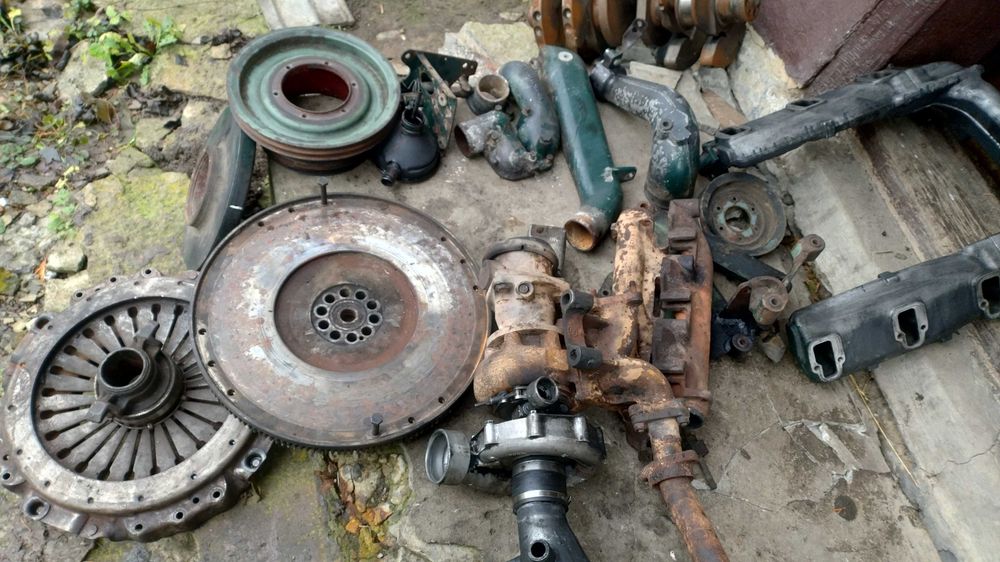 Ом441 мерседес,стартер,генератор,топливна,турбіна...