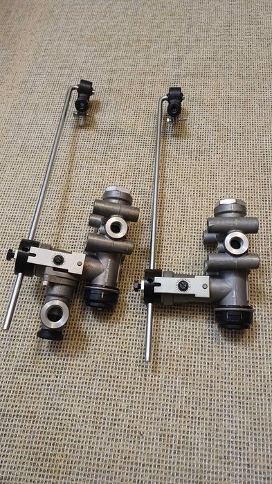 Кран рівня підлоги WABCO 4640060020.