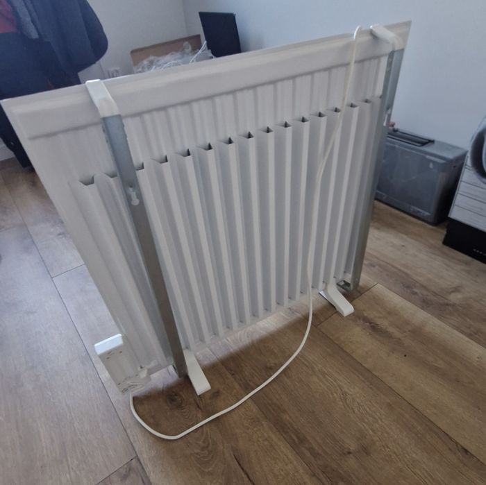 Grzejnik Olejowy Elektryczny 1500W Elpe Termostat