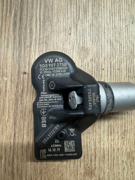 Czujniki ciśnienia w kole TPMS NOWY! VW AUDI PORSCHE 5Q09.07275B