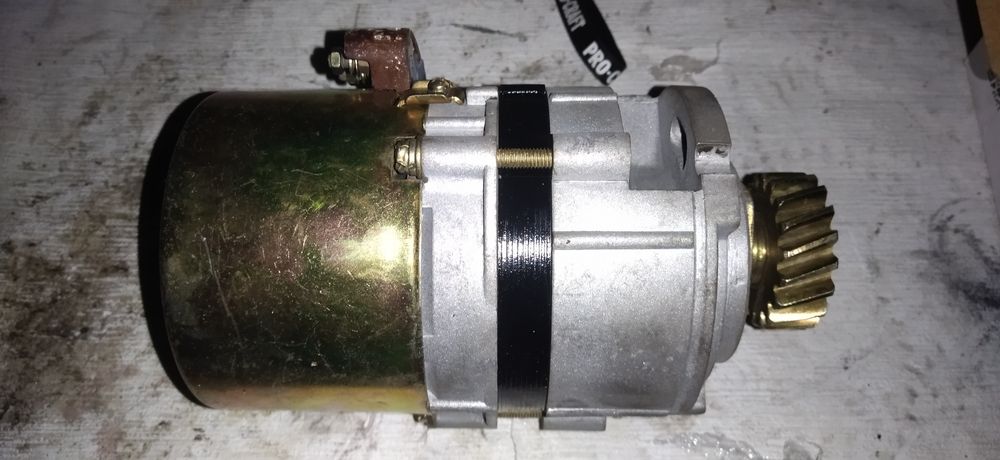 Генератор Урал 12в стан нового! КПП МТ 11