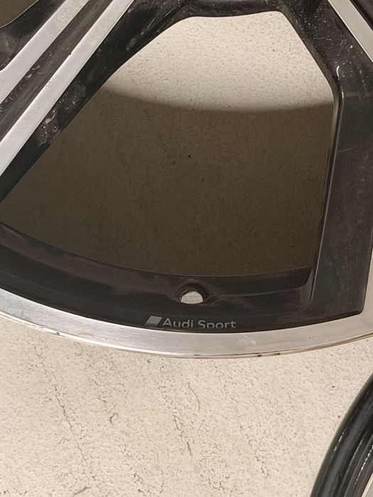 Felgi OEM Audi Sport 20 cali 5x112 Audi RS5/RS4 B9